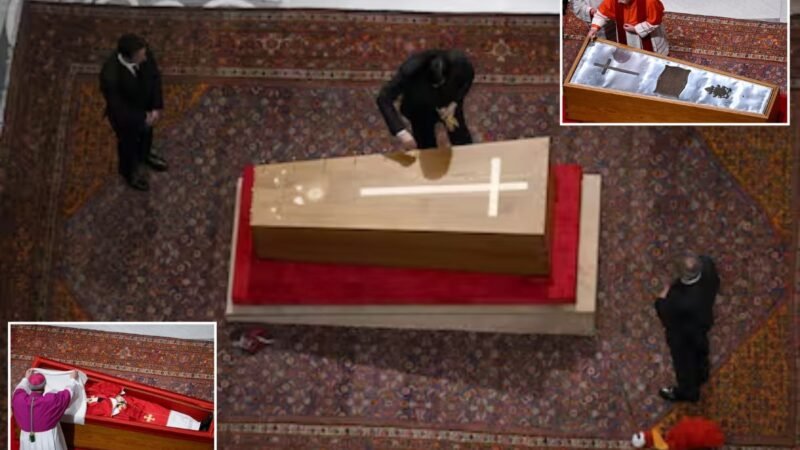 El Cardenal Camarlengo Kevin Farrell fue el encargado de cerrar el ataúd del papa Francisco