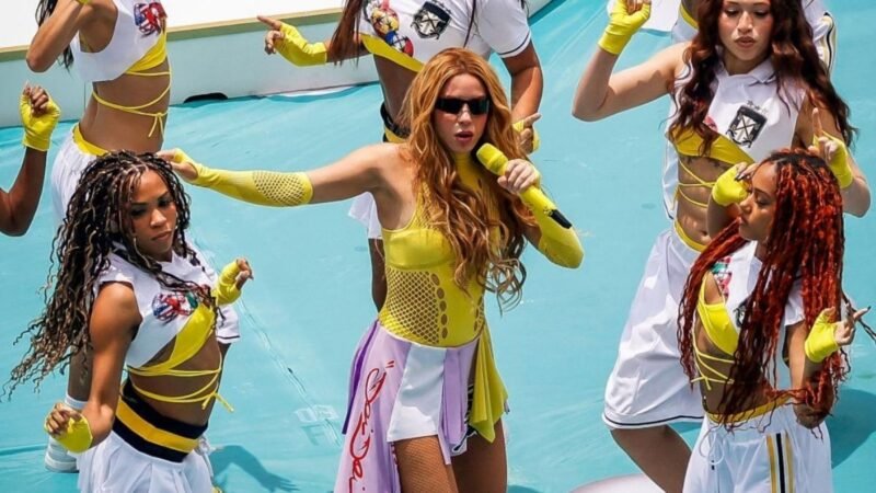 El look de Shakira en su actuación en la inauguración en el Mundial no solo es un reflejo de su estilo personal